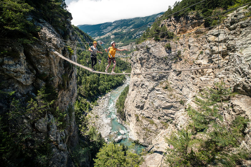 Activités insolites en Savoie, découvrez la via ferrata